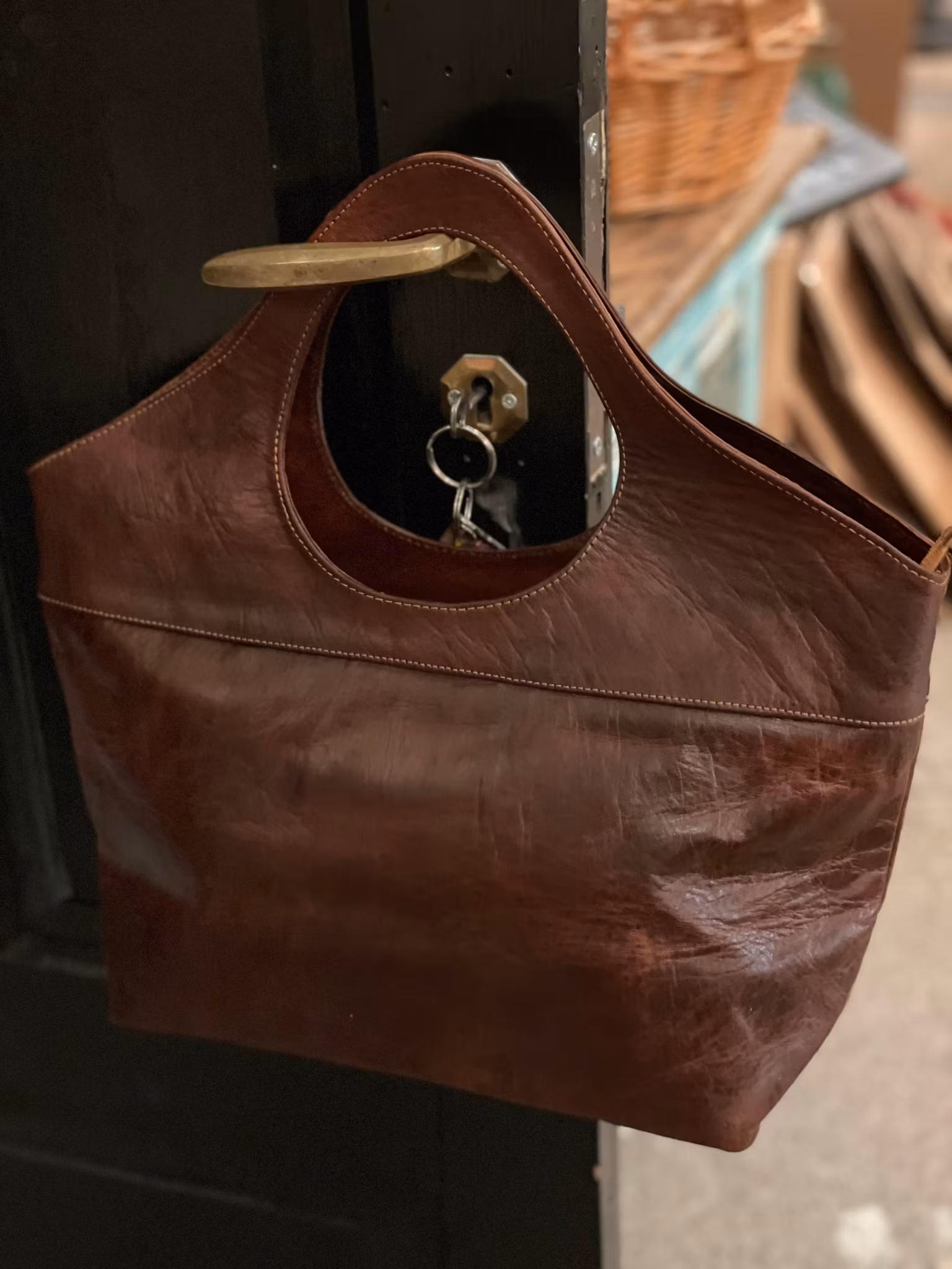 Skinnväska handmade brown leather
