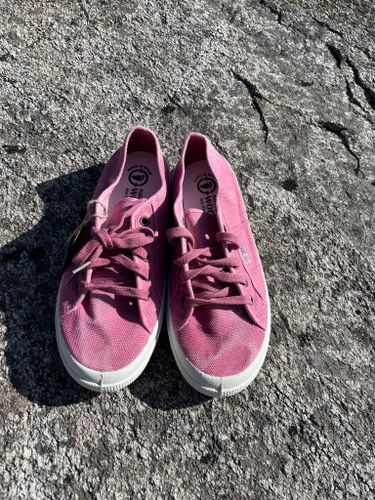 Natural World Old Blossom sneaker