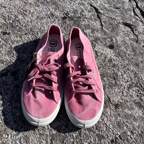 Natural World Old Blossom sneaker