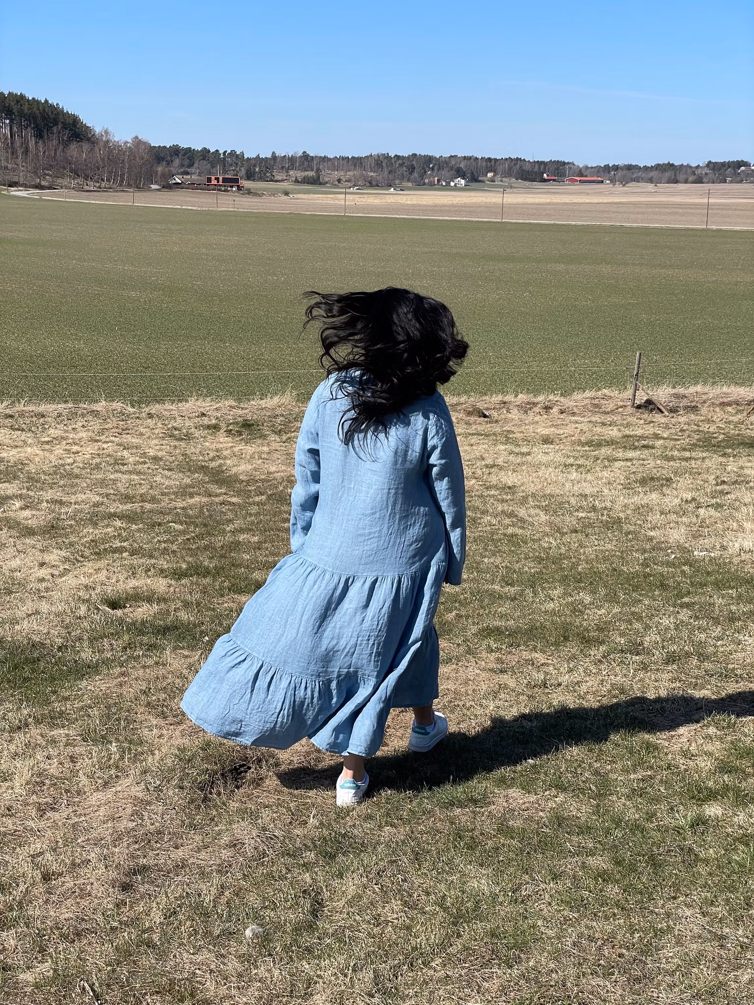 Maxi dress in linen Free spirit with buttons