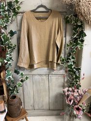 basic linen top
