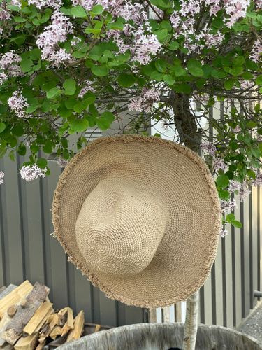 SUN HAT CROCHET RUFFLE