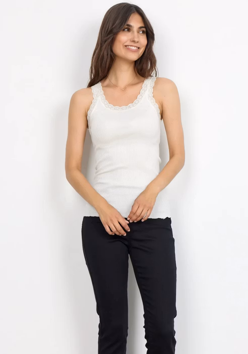 SC-Sarona 1 is your wardrobe's must-have top in an exclusive silk and cotton blend. It is a classic round neck top with lace details. It's a feminine top perfect as a comfortable base under all your shirts and dresses.    - 55% Silk, 45% Cotton  - Hand wash, Do not bleach, Do not tumble dry, Do not iron  - Style number 29024  - Our model is 176 cm and wears size Medium  - Back length in cm: S 66, M 68, L 70, XL 72 - Bust in cm: S 392, M 416, L 436, XL 456