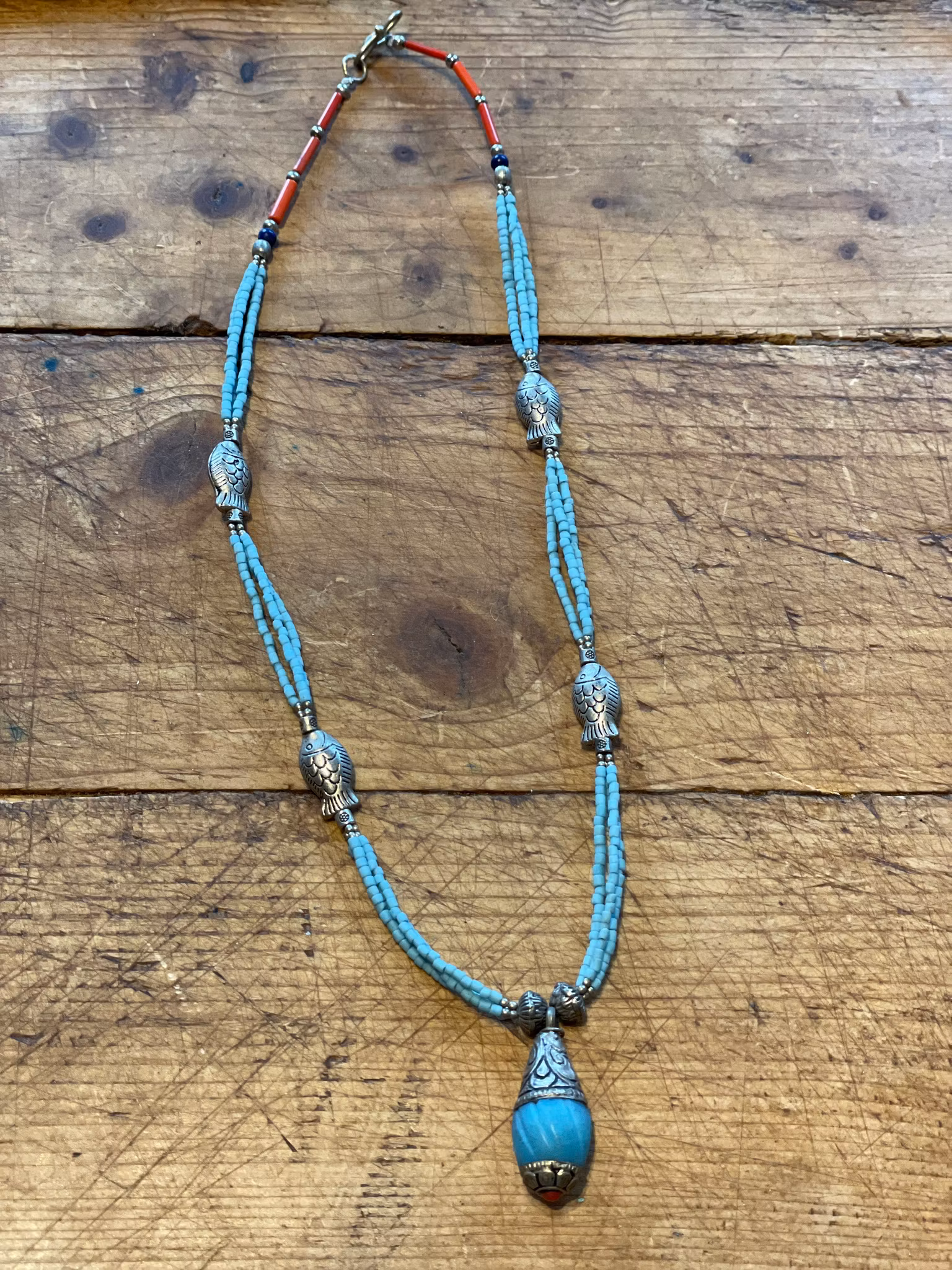 Boho beach halsband ljusblå