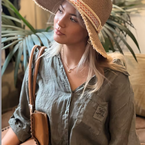 Boho Linnetopp med Knappar & Midjeknut