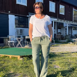 Linnebyxa flare Unique kaki