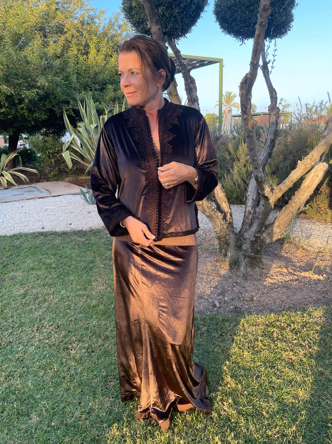 Kaftan & Skjol i sammet med orientaliska detaljer