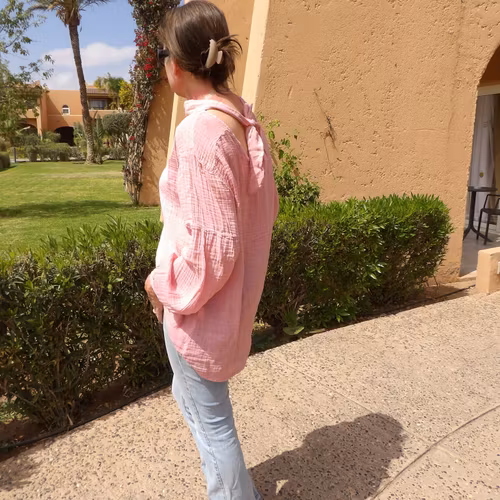 Blus med knut Rosa