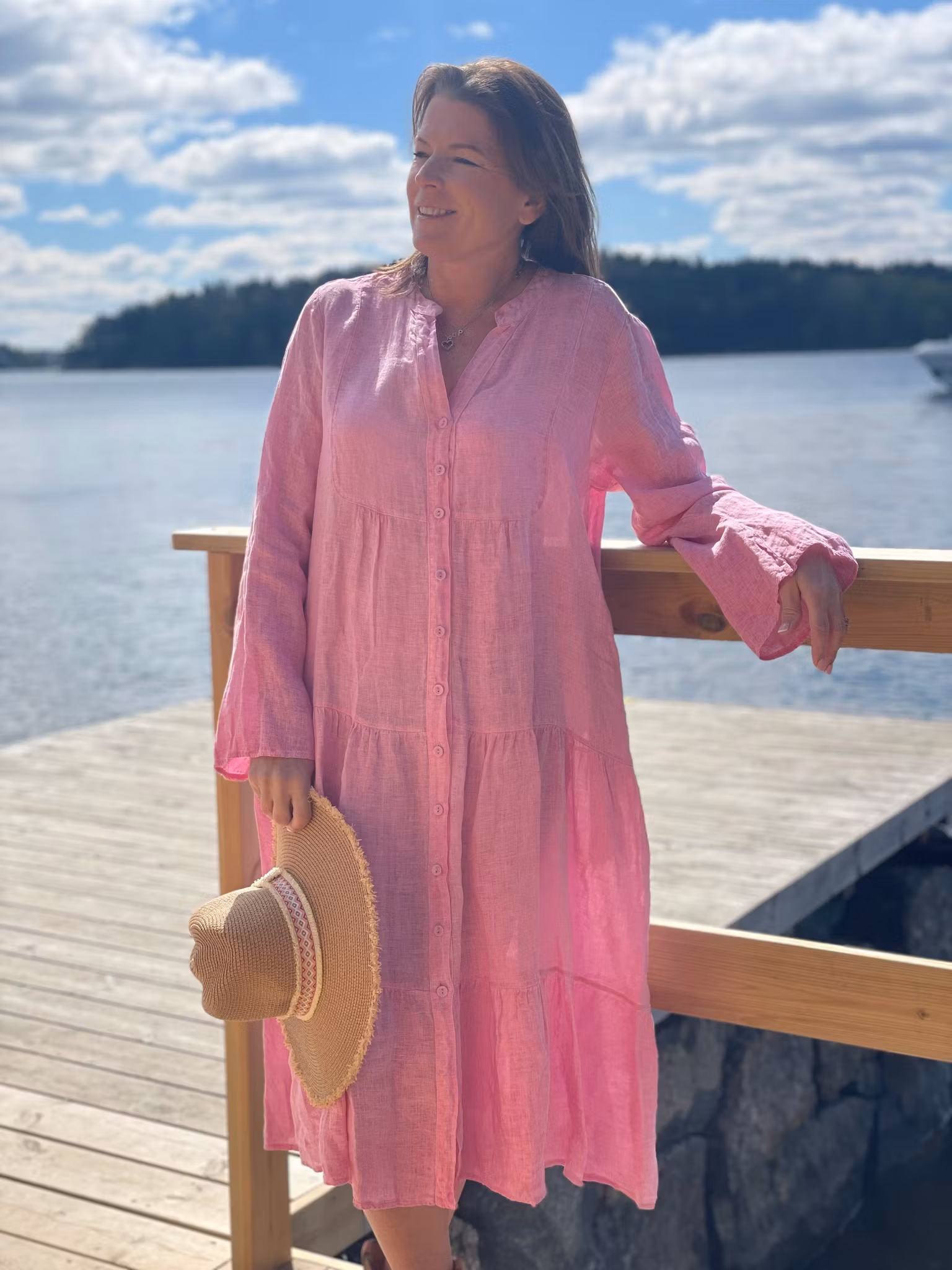 Maxiklänning free spirit med knappar bubble gum pink