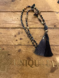 Boho tassel halsband svart
