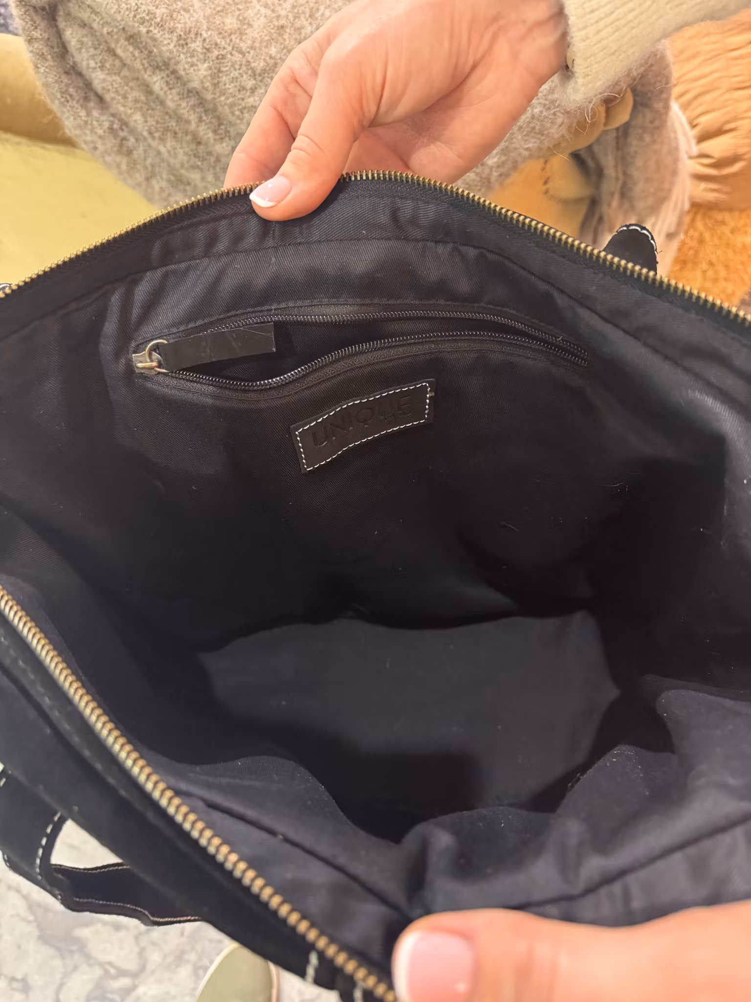 Mockaväska Sienna svart