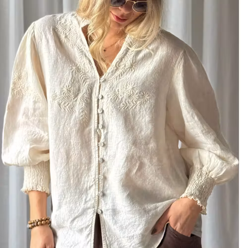 Cottage dream linen blouse, vanilla