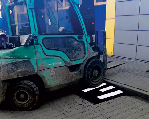 Tillfartsramp Djup 50cm Höjd 8cm i olika längder o färger