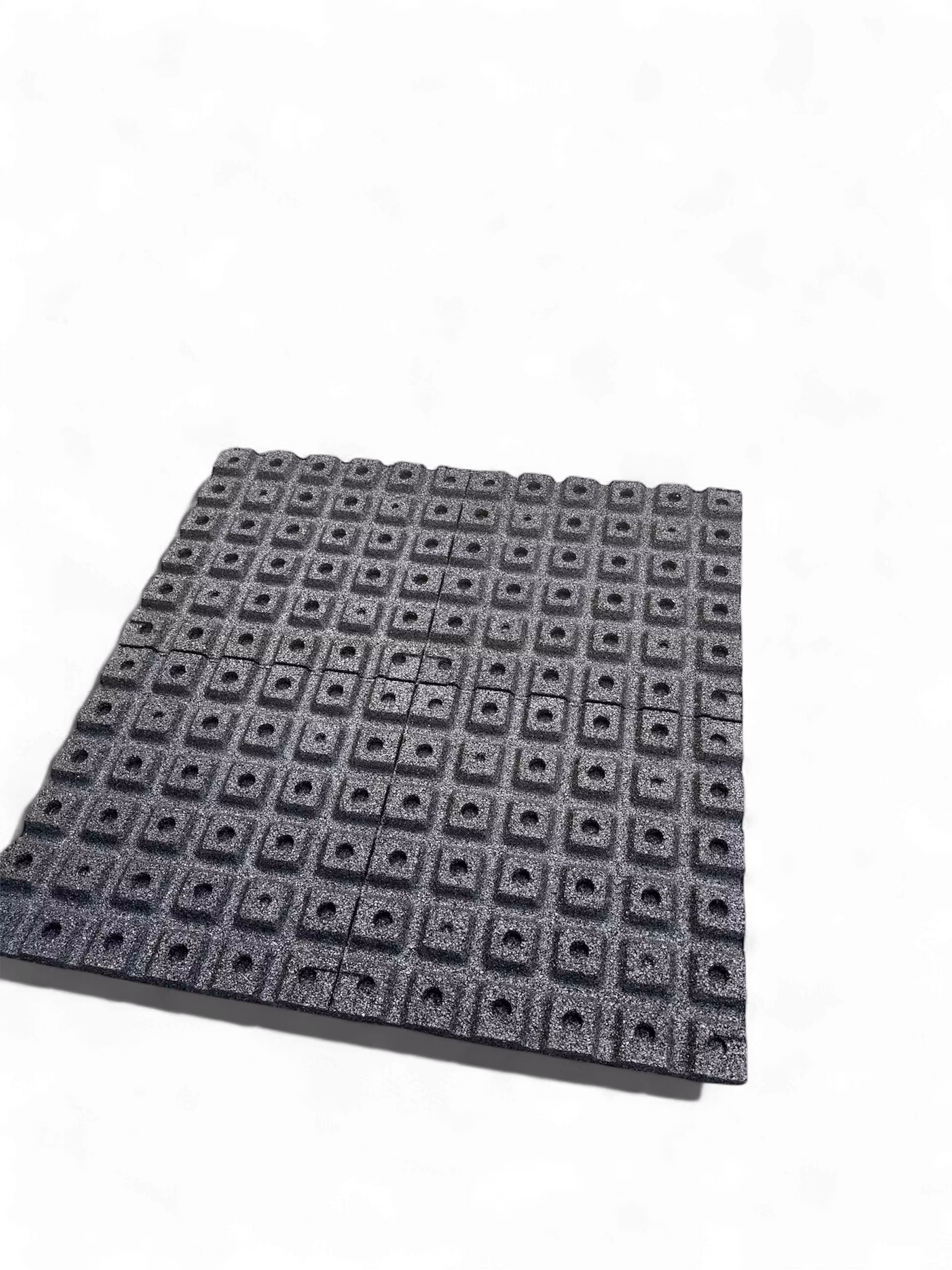 Gymm matta i återvunnen gummi 100x100x4cm svart