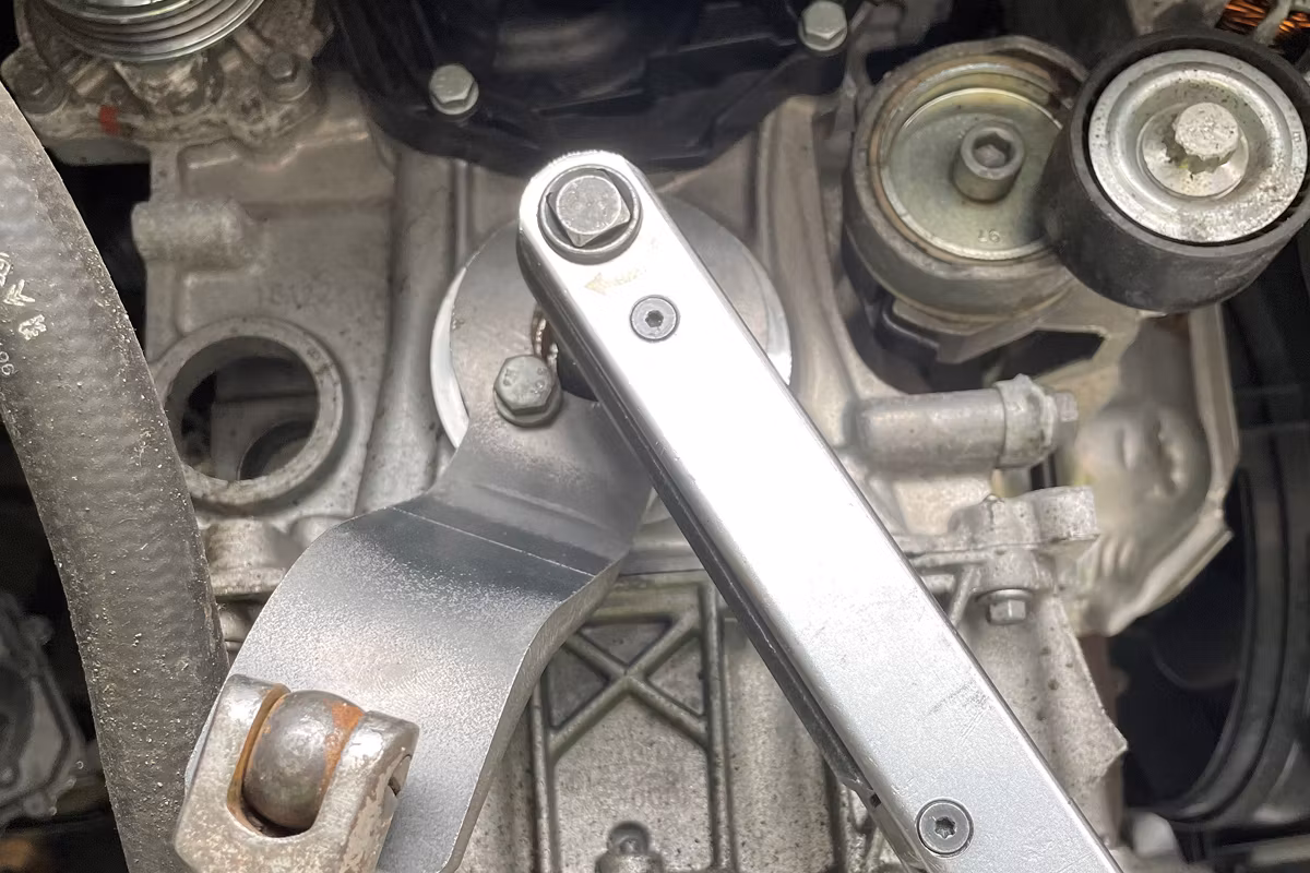 Masterkit för motortiming (inkl. hållverktyg för vevaxelhjul) - för PSA Wet Belt 1.0, 1.2 Bensin