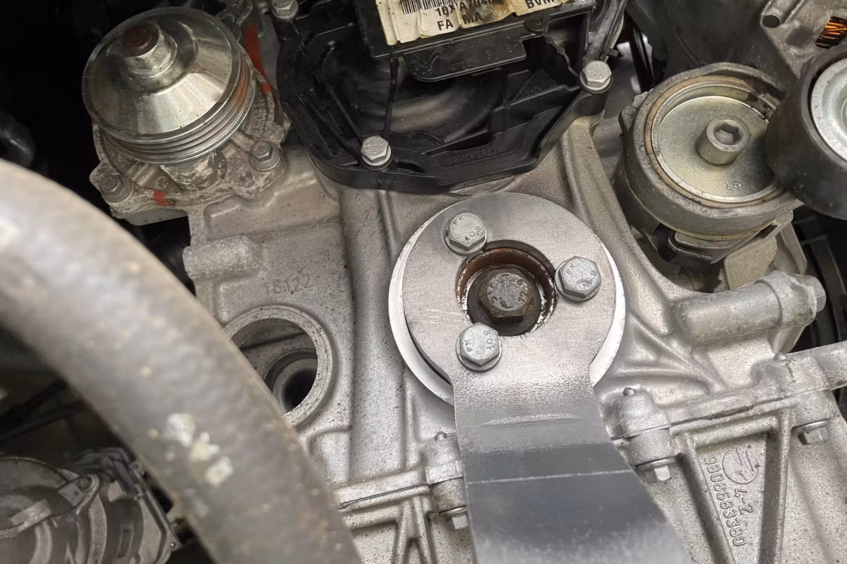 Masterkit för motortiming (inkl. hållverktyg för vevaxelhjul) - för PSA Wet Belt 1.0, 1.2 Bensin