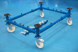 4 stolpar, 4-hjulig fordonsvagn - 900 kg