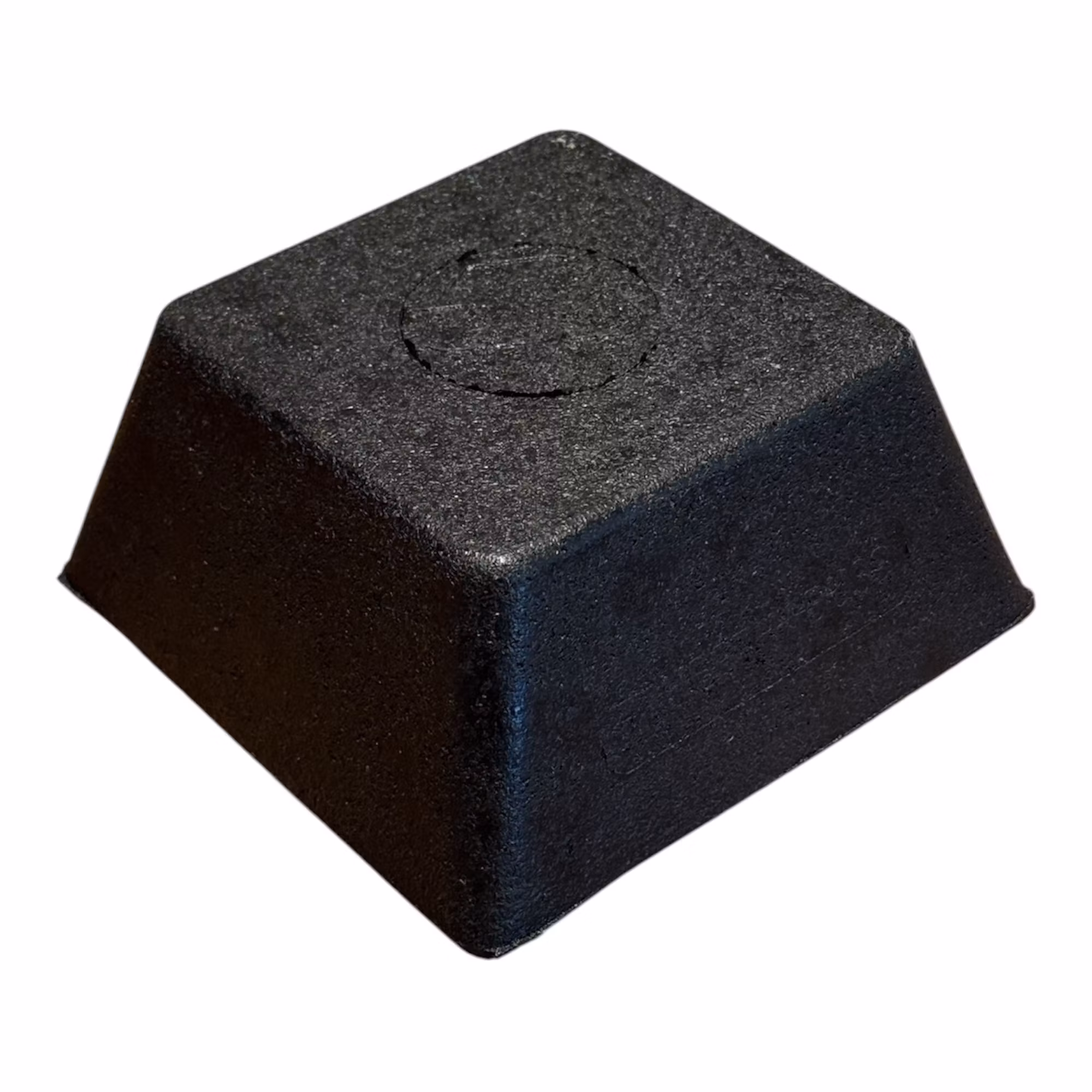 Återvunnen Gummikloss Pyramid 70x150x150 med knoppar