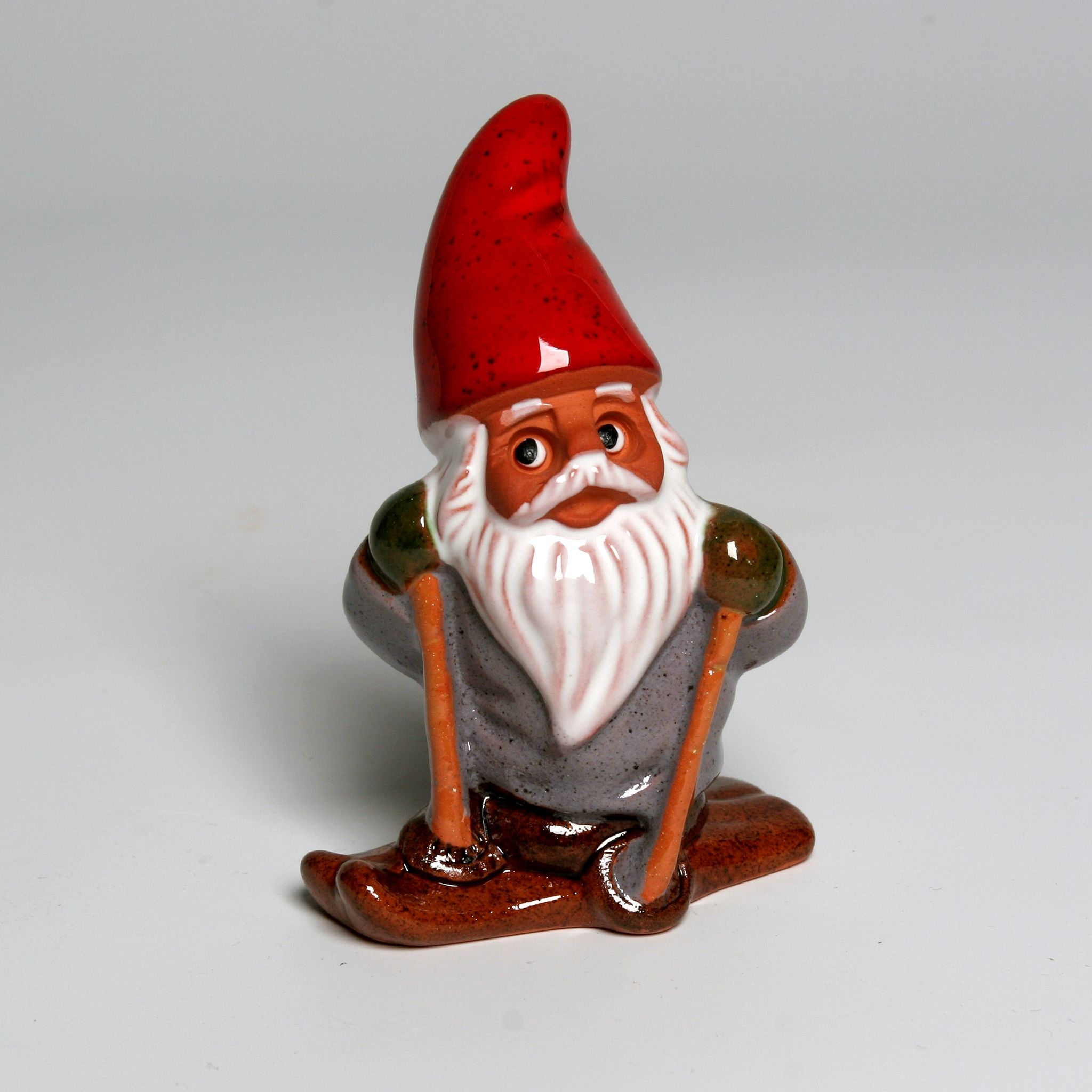 Tomte på Skidor