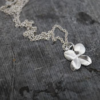 "Lyckoklöver" Silver