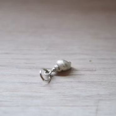 "Lilla Snäckan" hänge i silver
