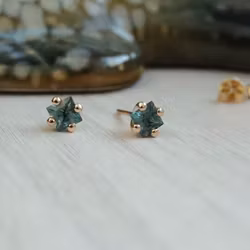 "Princess" studs i 18K rött guld