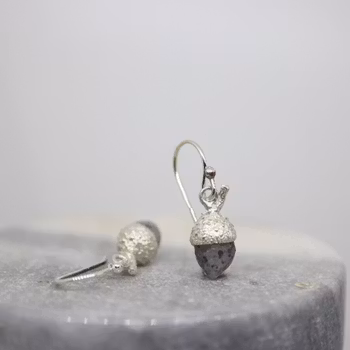 "Ekollon" Örhängen i silver med grå kvarts