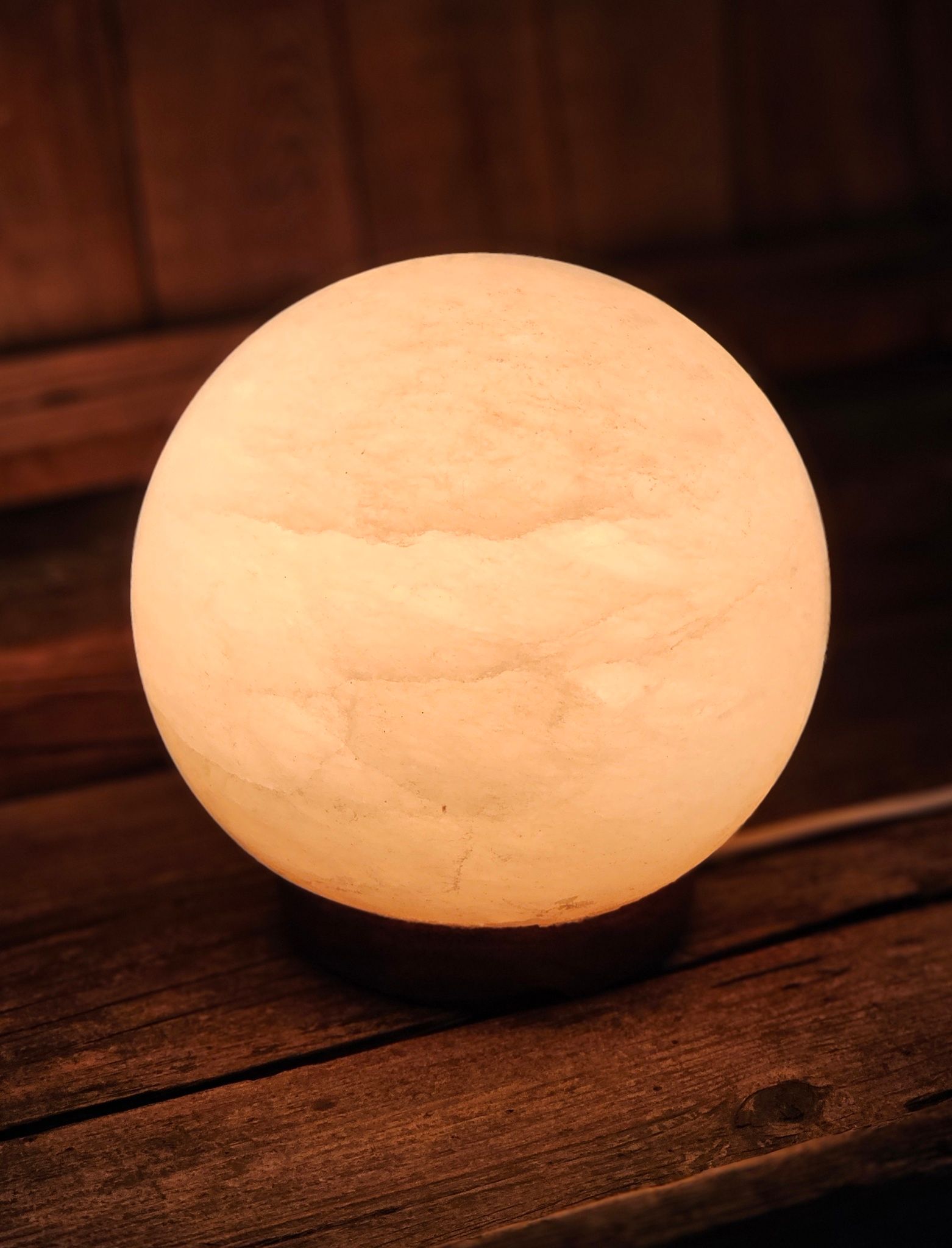 Himalaya Saltkristall, lampa vit klot -30% p.g.a. skada/annat