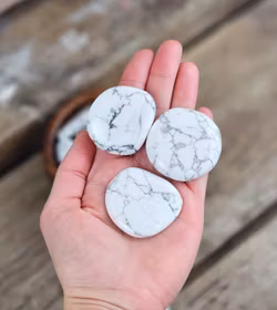 Howlit platta, touchstone -30% fyndexemplar mindre storlek