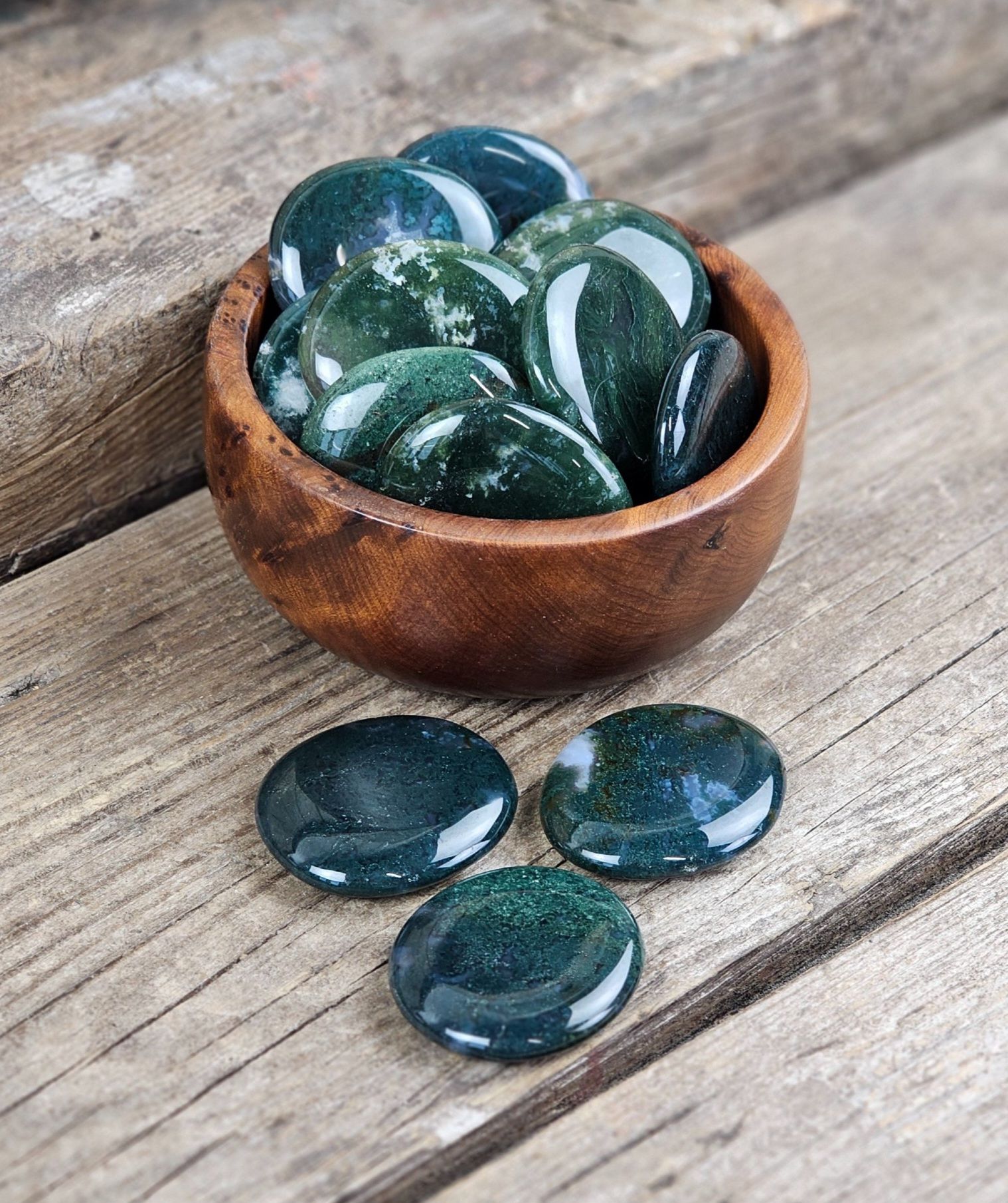 Mossagat platta, touchstone -20% fynd mindre storlek