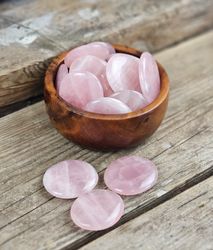 Rosenkvarts platta, touchstone -30% fyndexemplar mindre storlek