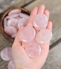 Rosenkvarts platta, touchstone -30% fyndexemplar mindre storlek