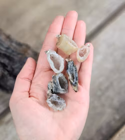 Agatgeod, silverpläterat hänge -30% fyndexemplar tjockare baksida