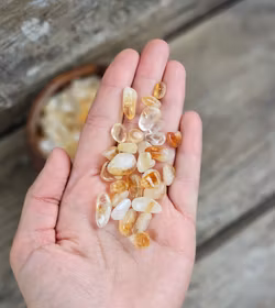 Citrin, små trumlade -70% rabatt B-kvalité