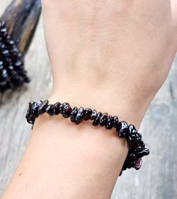 Granat, chipsarmband -30% fynd mindre pärlor