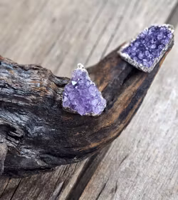 Ametistkluster, silverpläterat hänge -50% fyndexemplar behov av silverputs