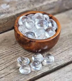 Bergkristall, klar trumlad -60% FYND annan form/ev sprickor/repor/B-kvalité