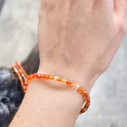 Karneol, armband 4mm runda pärlor -20% fynd trasig pärla