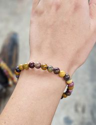 Mookaitjaspis, armband 6mm runda pärlor -30% fynd dålig tråd