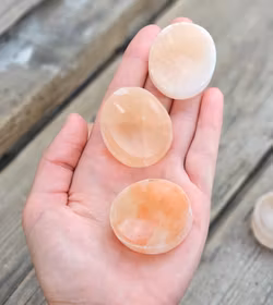 Orange Selenit, laddningsställ/klotställ -30% fynd nagg i kanter