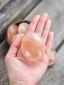 Orange/Rosa Selenit, touchstone *B-kvalité nagg/jack/avvikande inslag -30%