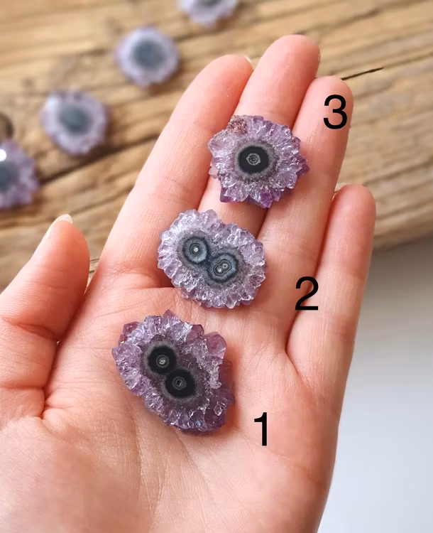 Stalaktit, Ametistskivor #1-8