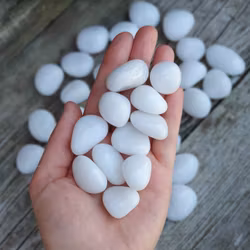 Snökvarts, trumlade