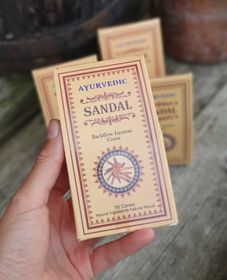 Ayurvedic - Sandal, rökelsekoner backflow