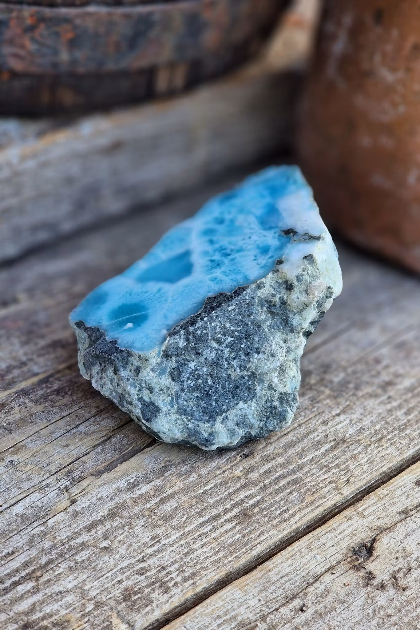 Larimar, stor halvpolerad