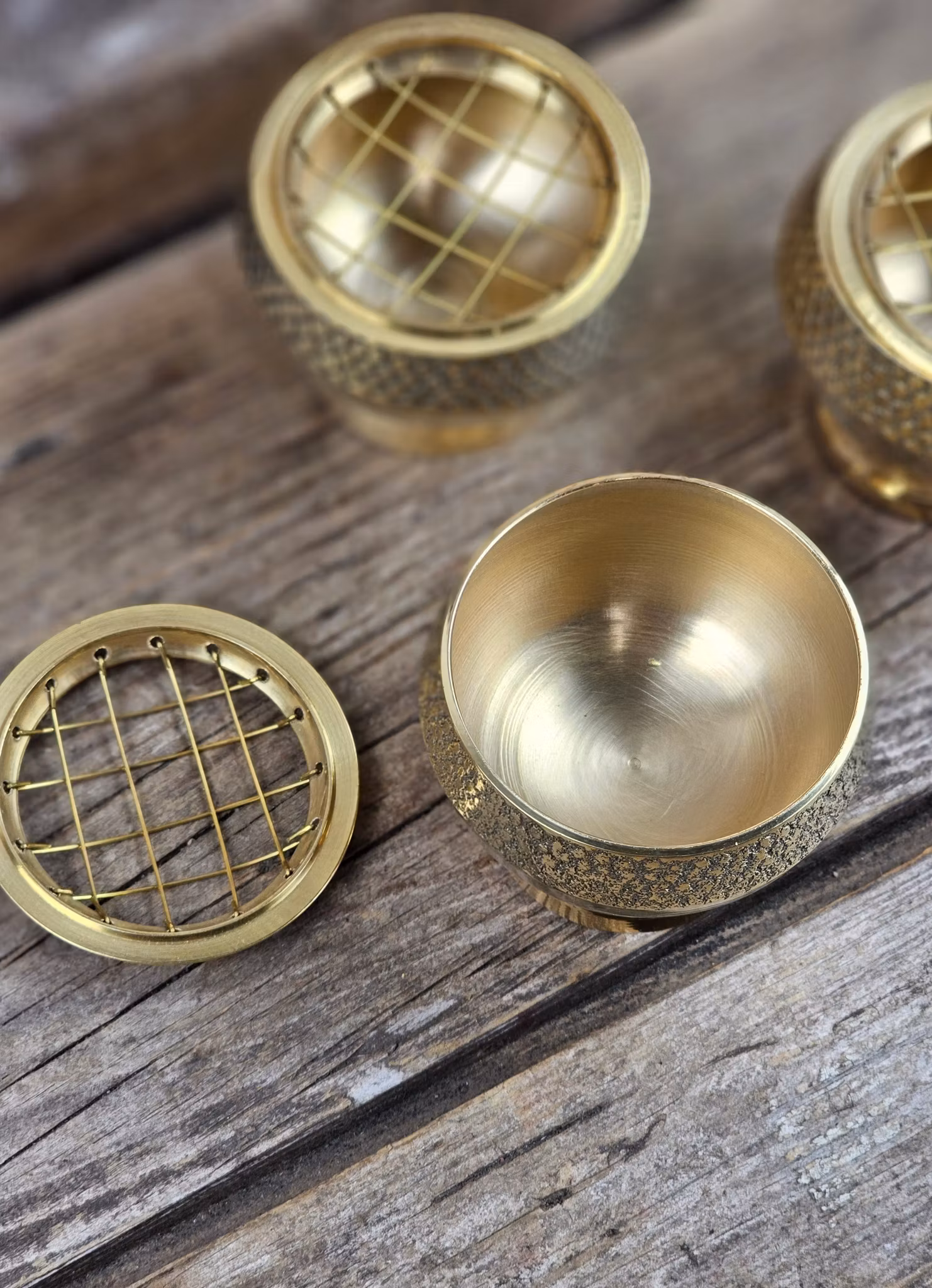 Rökelsebrännare i mässing, guld