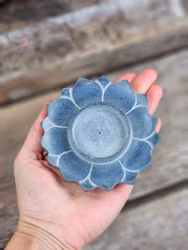 Rökelsehållare, grå täljsten Lotus