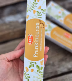 HEM - Frankincense Premium Masala Incense, rökelsepinnar