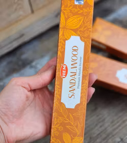 HEM - Sandalwood Premium Masala Incense, rökelsepinnar