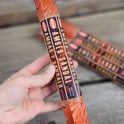 HEM - Amber Sandal, rökelsepinnar